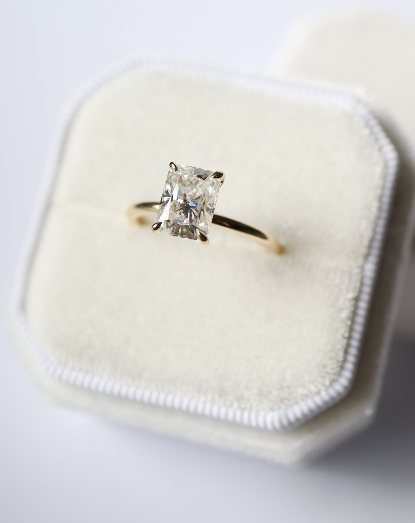 9ct gold Radiant Solitaire Engagement Ring with 2ct moissanite