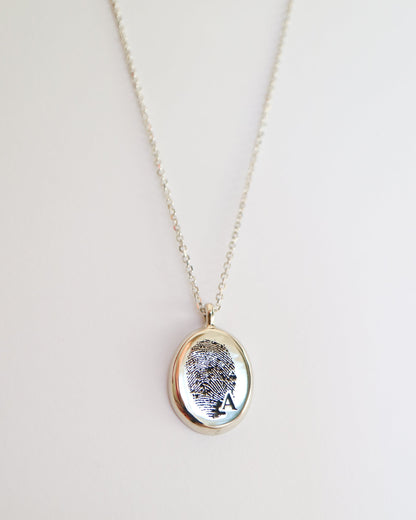 9kt white gold Fingerprint Pendant on white gold chain