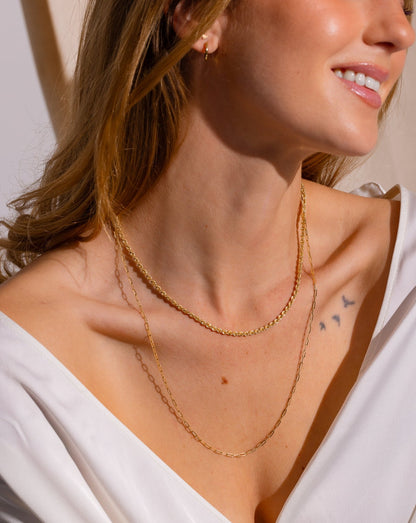 9ct gold Rope Chain on female model neck