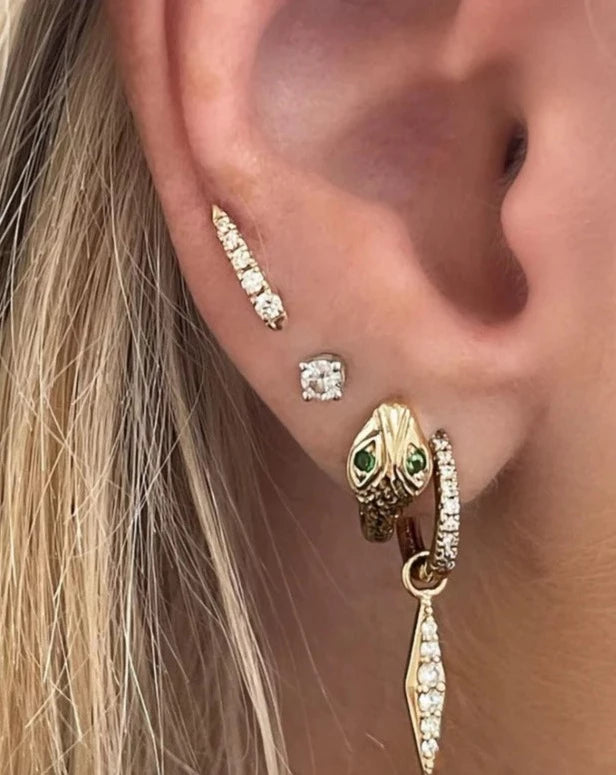 14kt gold Diamond Talon helix piercing flat back