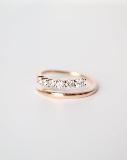 9kt Diamond Talon Ring in rose gold