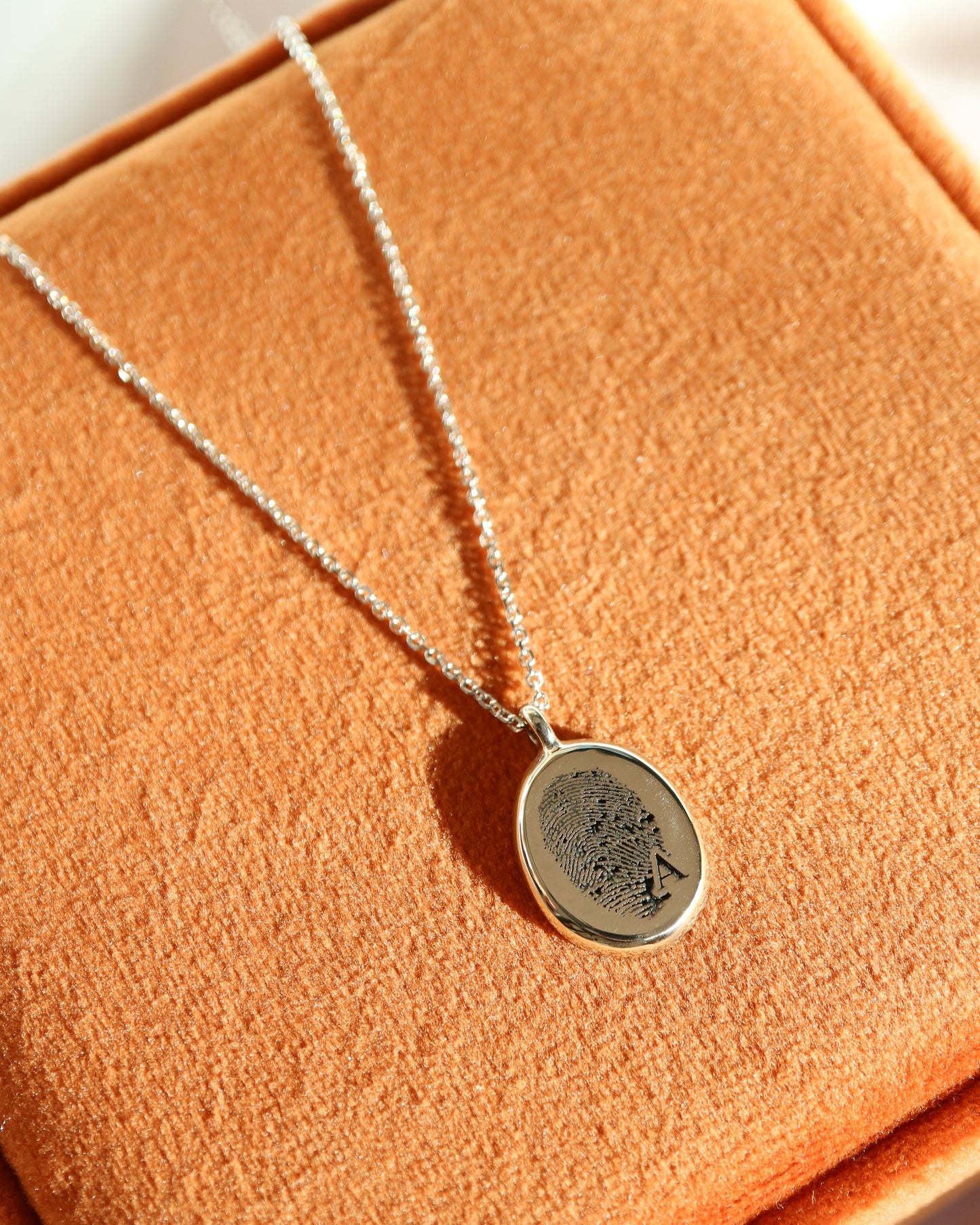 9kt gold Fingerprint Pendant on gold chain
