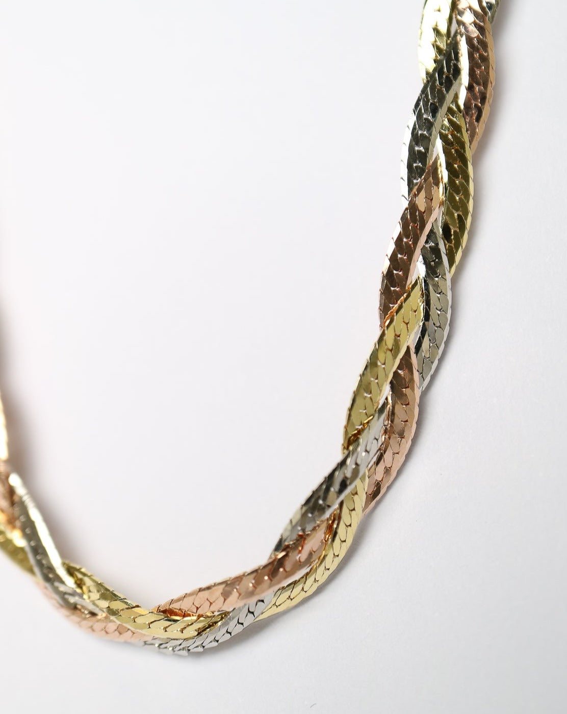 Tricolour mixed metal chain