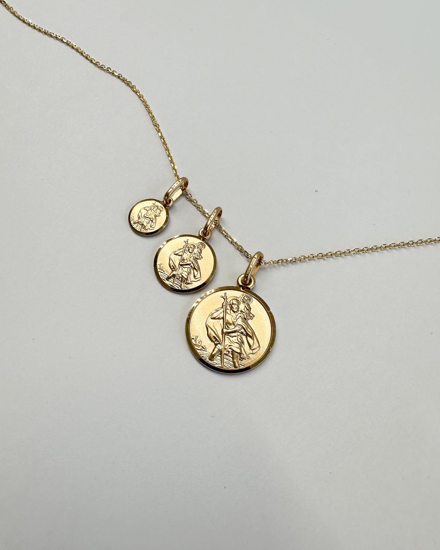 9ct gold St Christopher Medallion Pendant