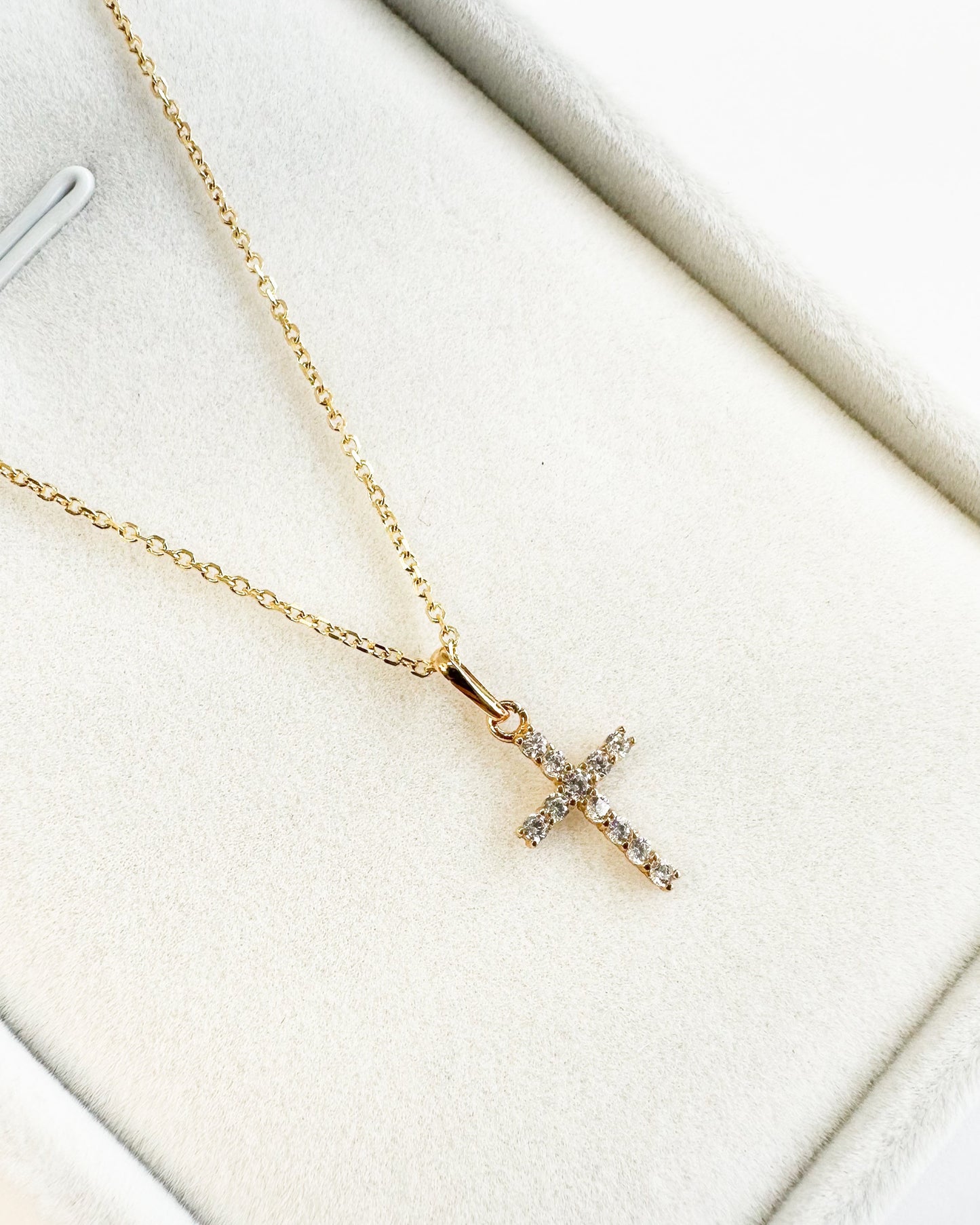 9ct gold diamond crucifix cross pendant real gold