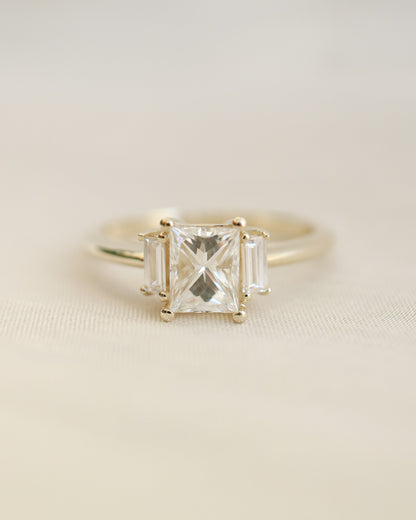 9ct gold and princess diamond engagement ring