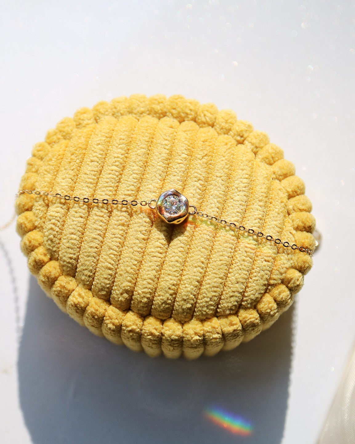 9kt gold Diamond Lava Bracelet