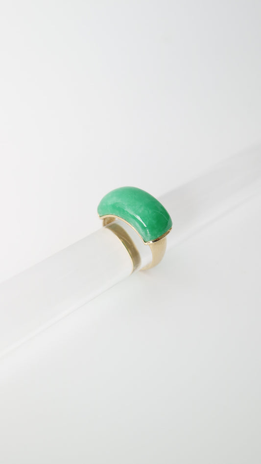 14kt gold Chrysoprase Dome Ring size L