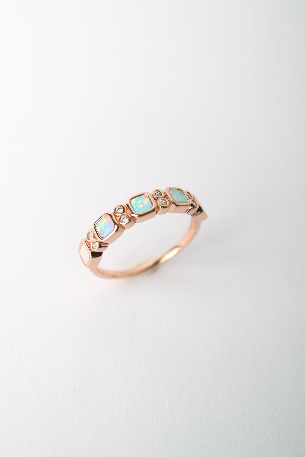 La Kaiser rose gold opal ombre ring