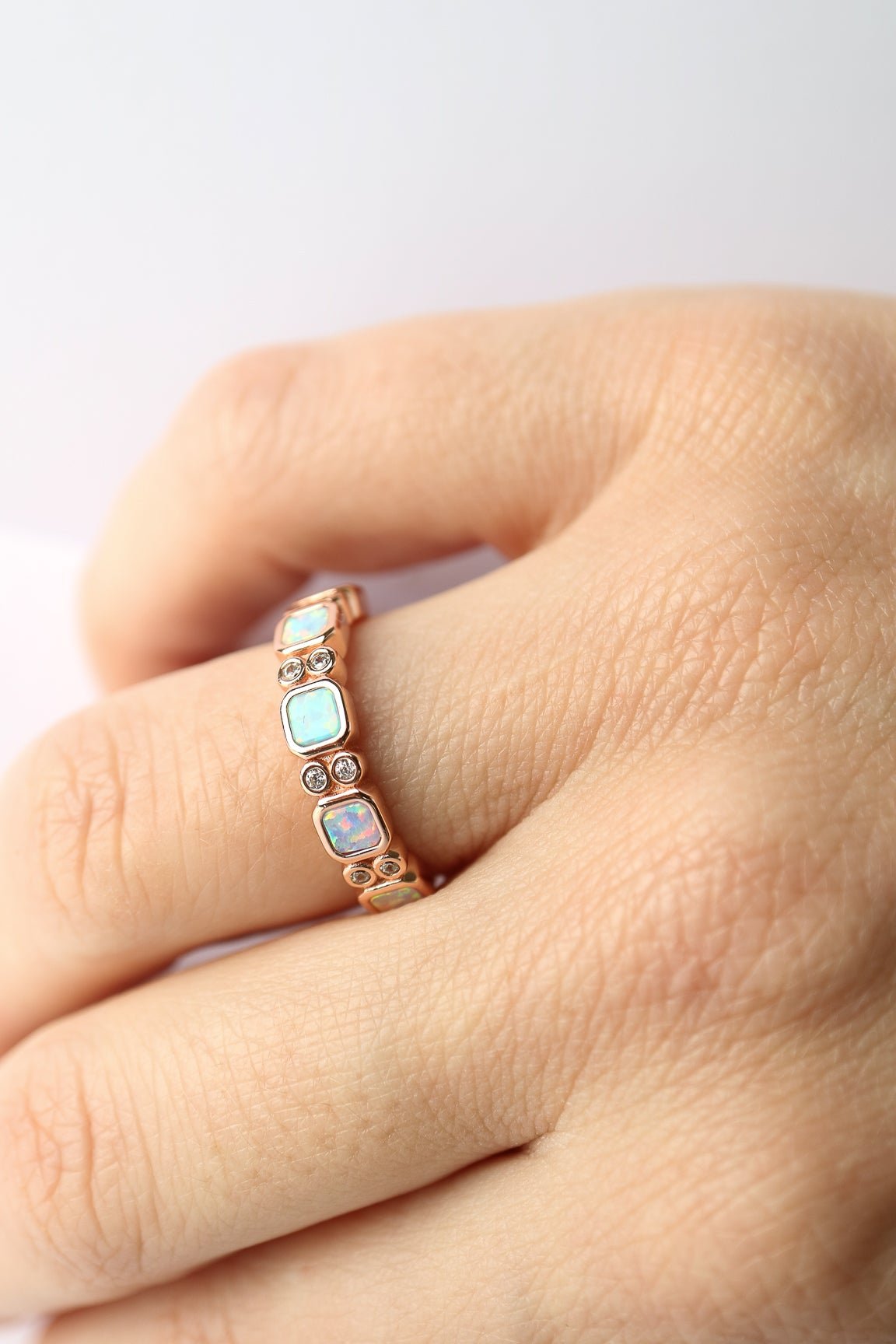 La Kaiser rose gold opal ombre ring