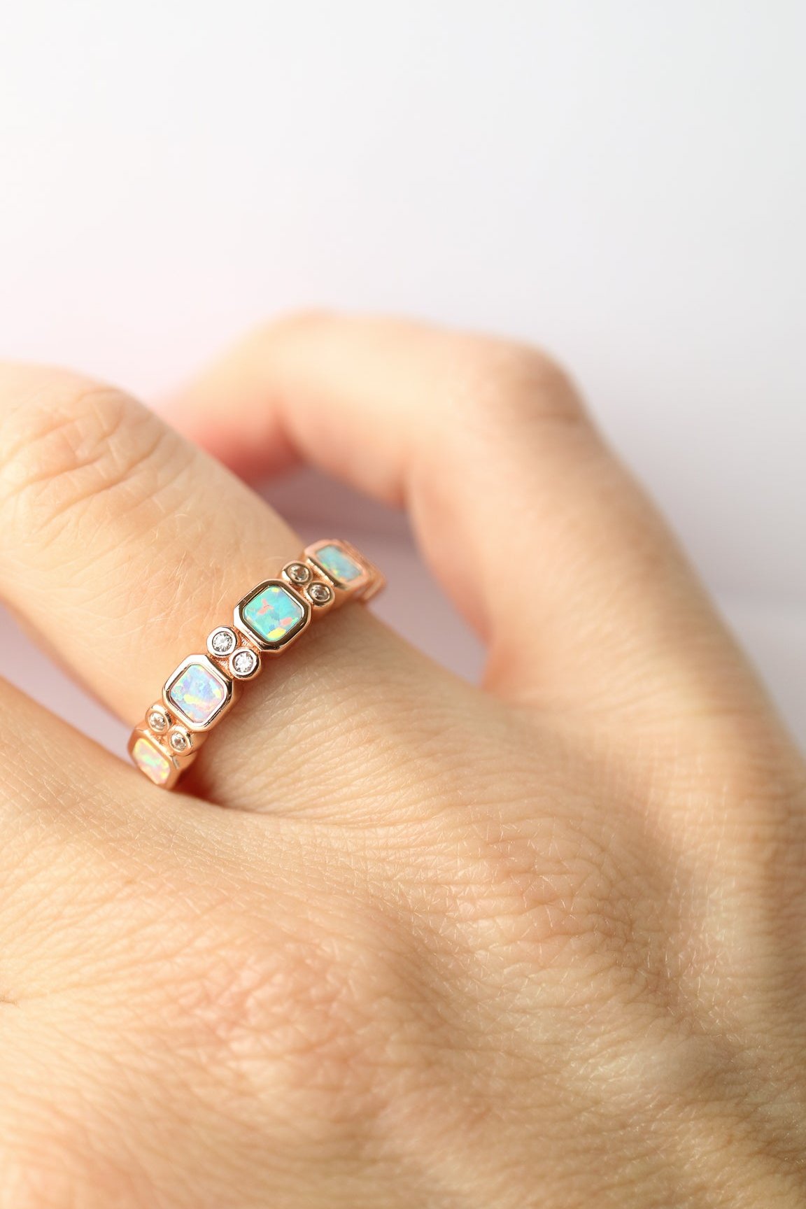 La Kaiser rose gold opal ombre ring