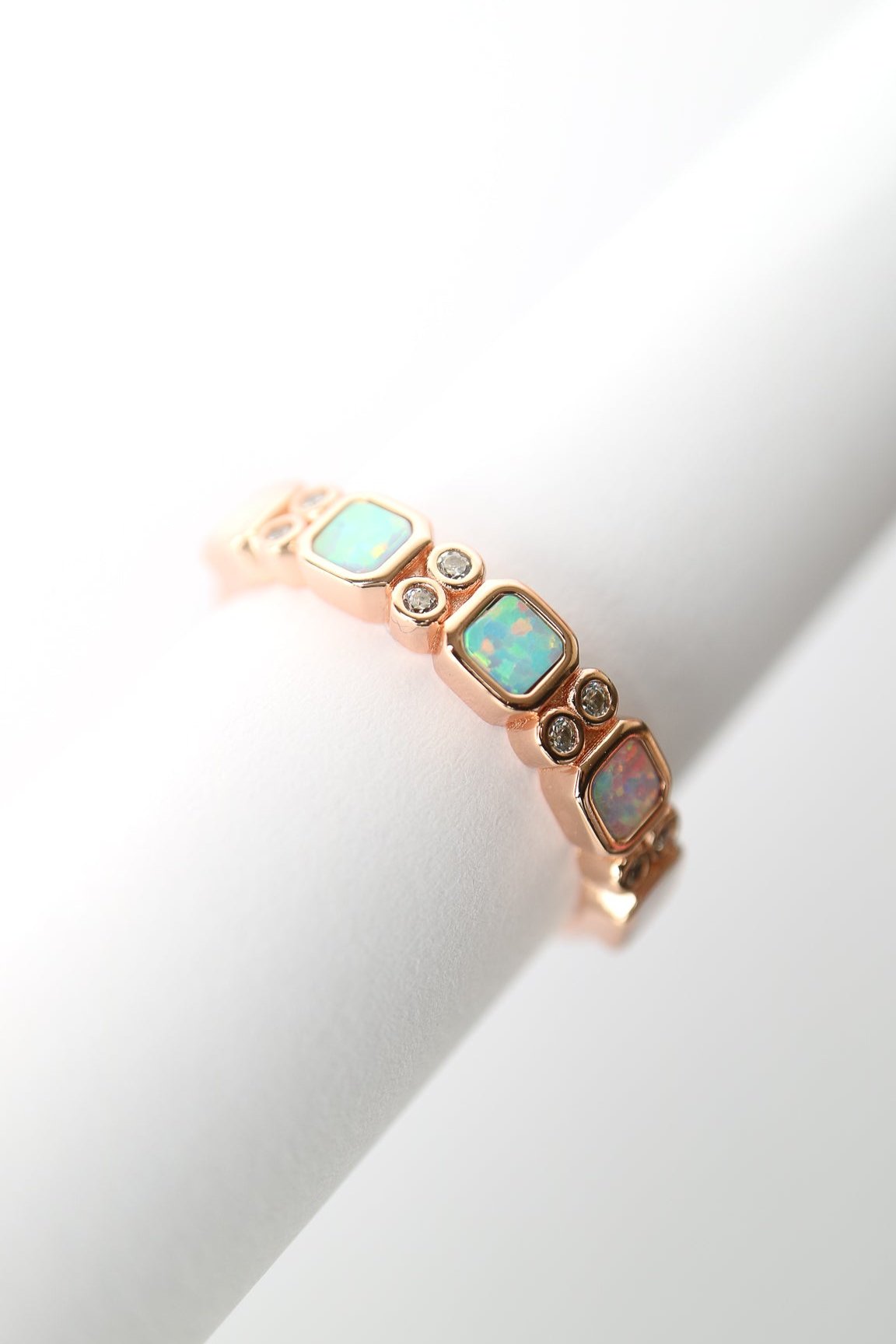 La Kaiser rose gold opal ombre ring