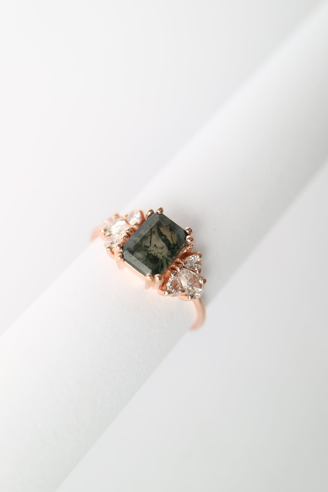 La Kaiser rose gold moss agate ring