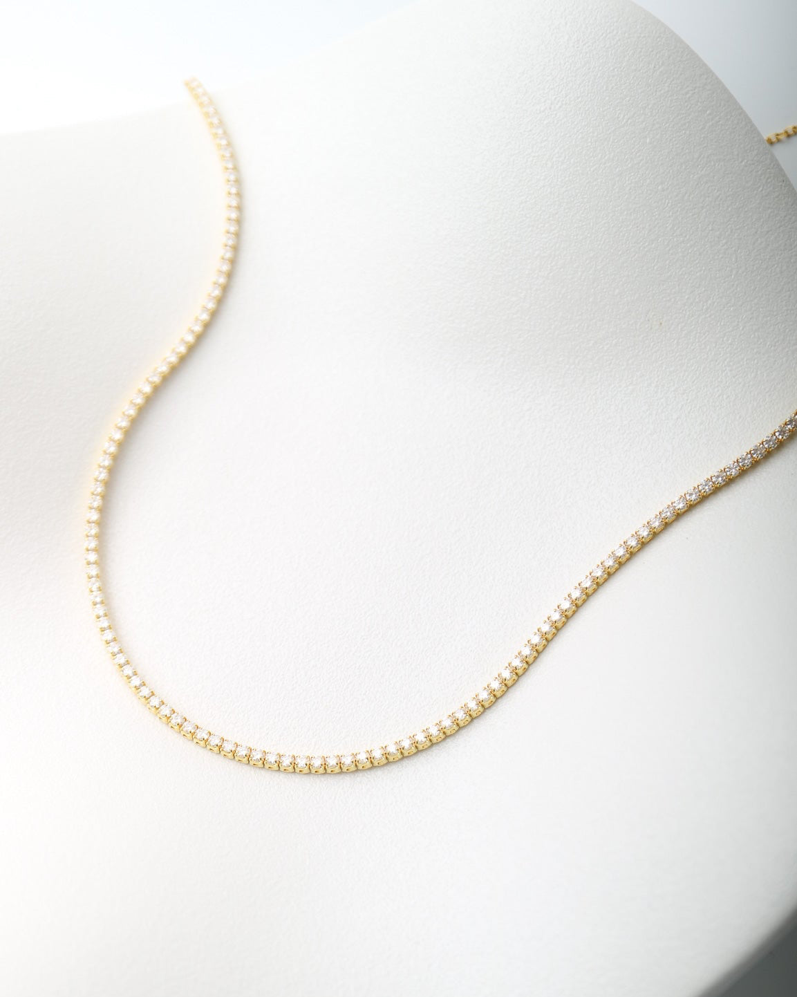 Luna Tennis Choker in S925 sterling silver featuring a row of brilliant moissanite stones