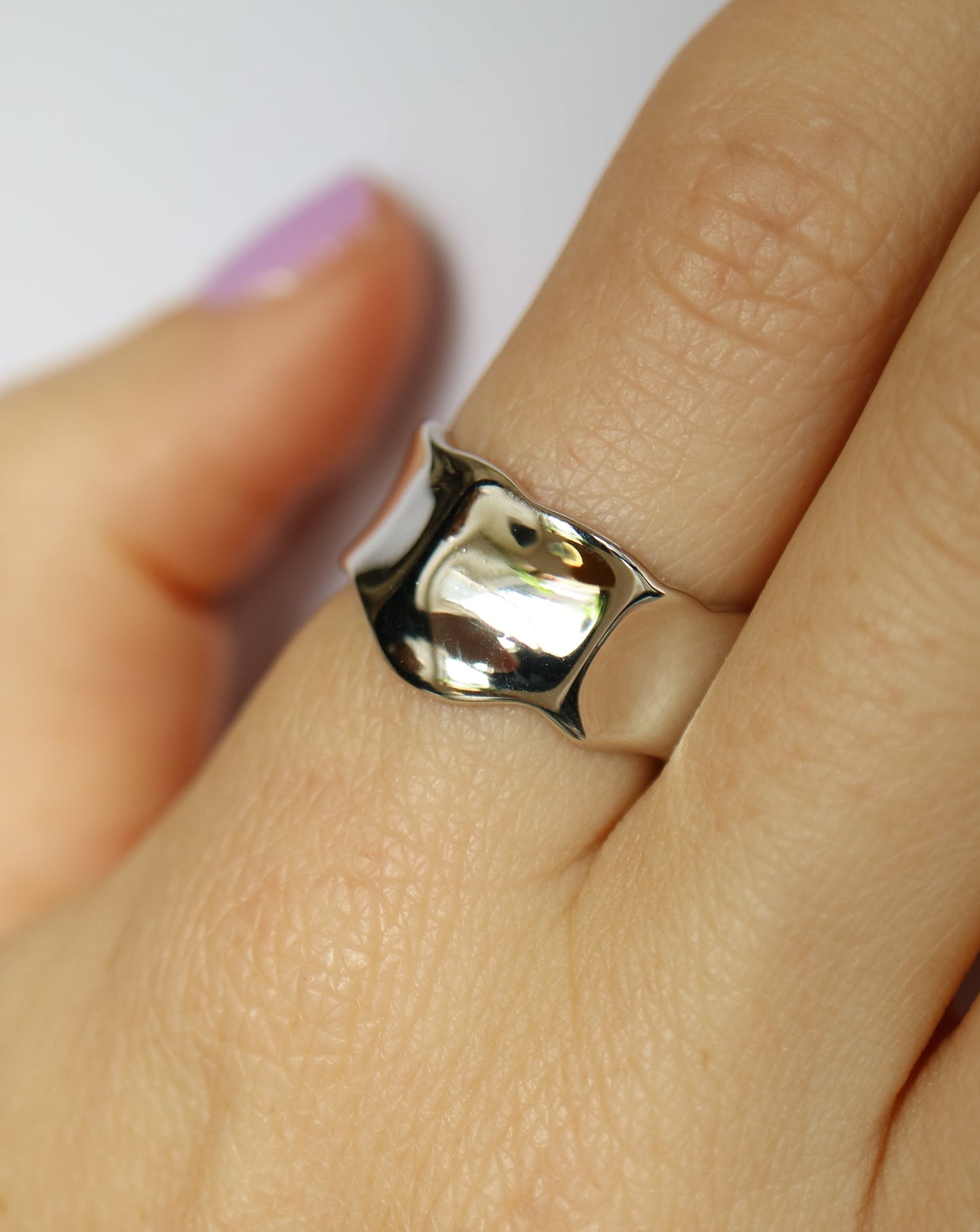 Hera Ring in sterling silver