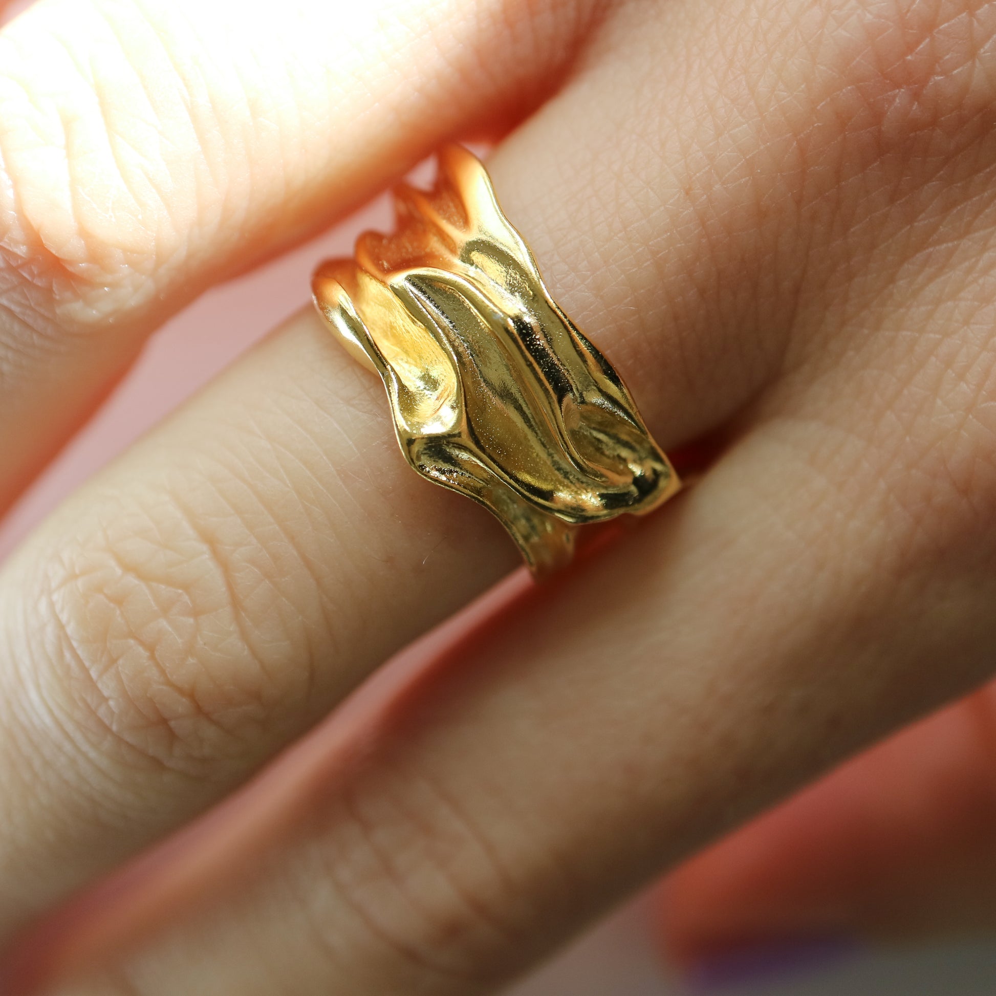 Aphrodite bold Gold Ring