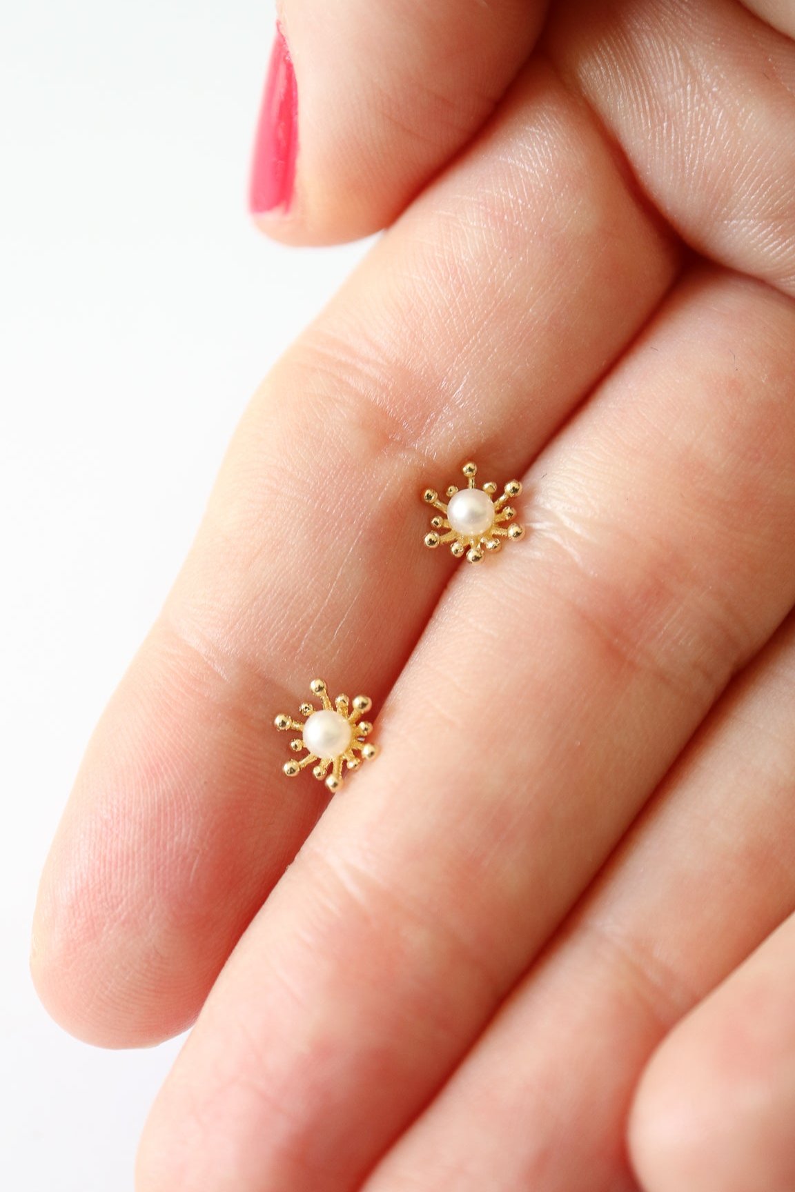 9ct gold blossom stud earrings with pearls