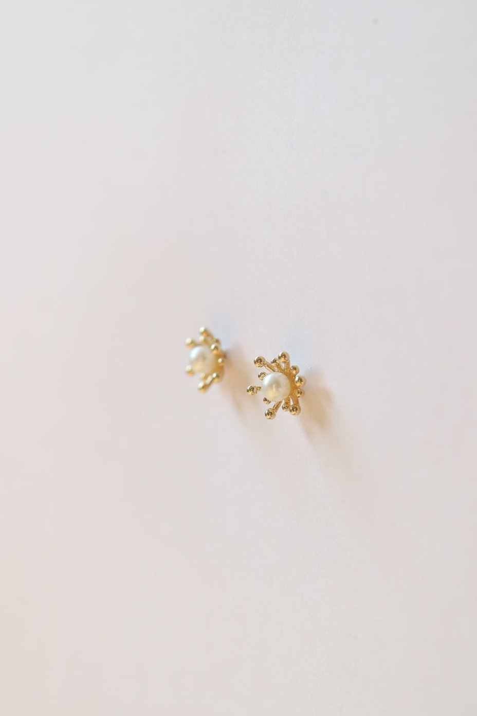 9ct gold blossom stud earrings with pearls