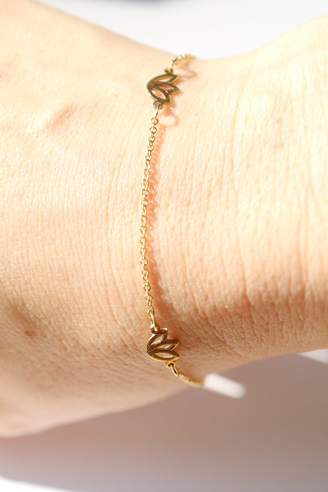 9ct gold Protea Links Bracelet from Collective & Co jewellery store