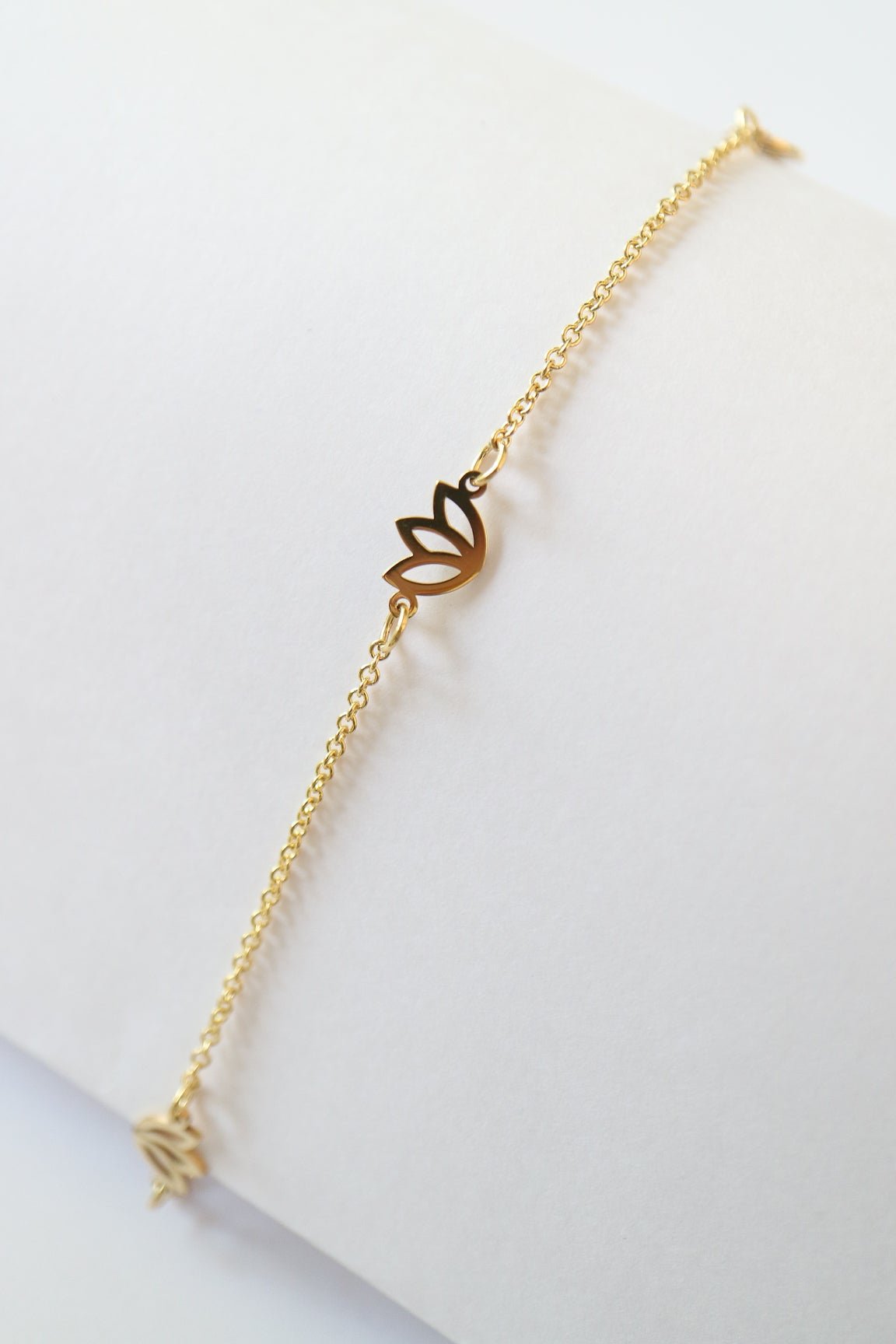 9ct gold Protea Links Bracelet from Collective & Co jewellery store