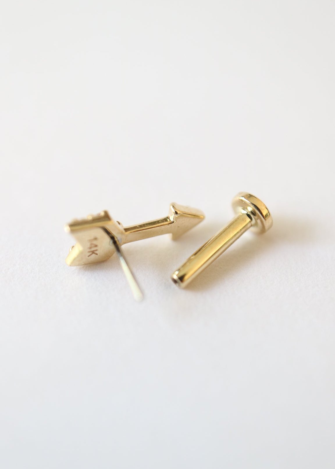 14ct gold piercing conch stud