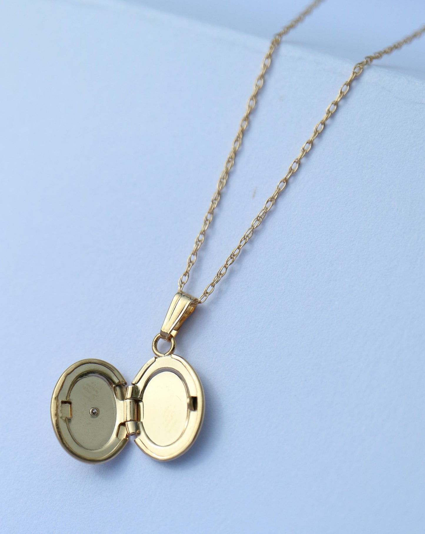 Solid 14ct gold and diamond locket from La Kaiser Jewelry