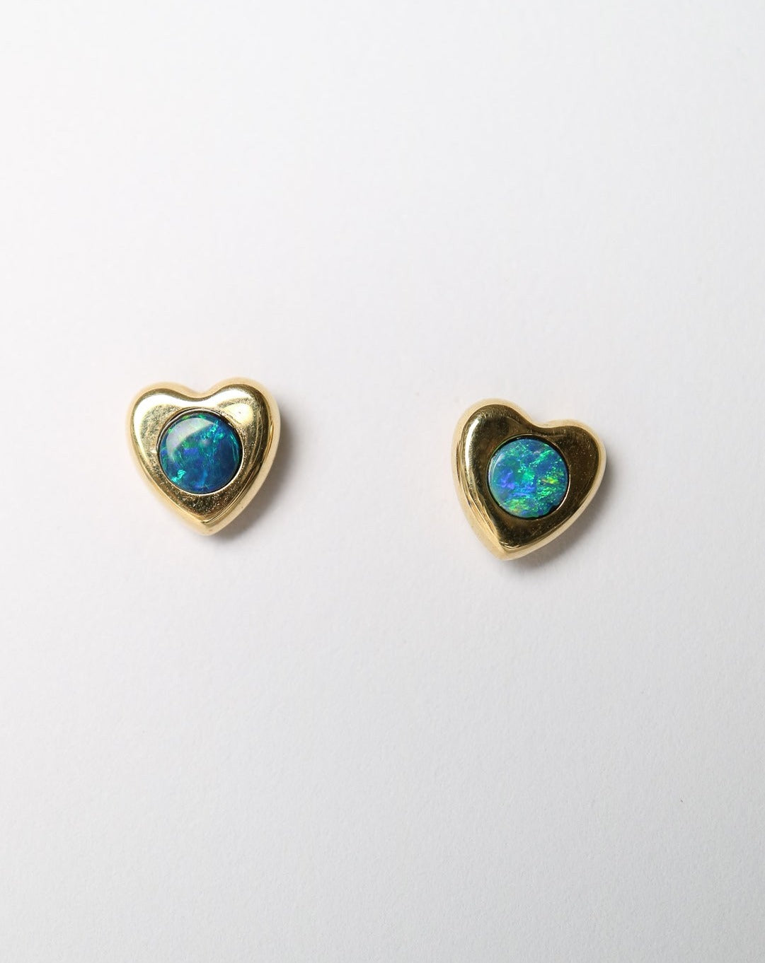 14ct gold and Australian Opal Heart Studs Earrings