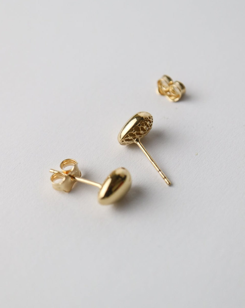 9ct gold droplet stud earrings from Collective & Co jewellery