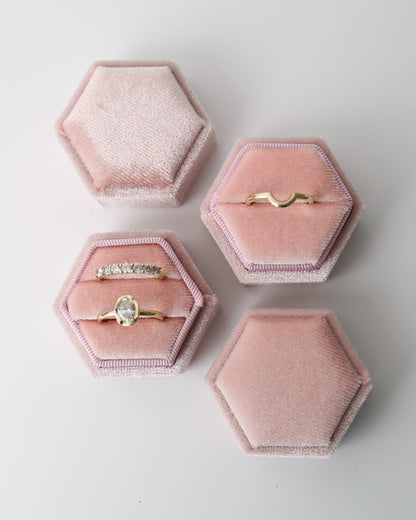 Light pink hexagonal double ring slot box