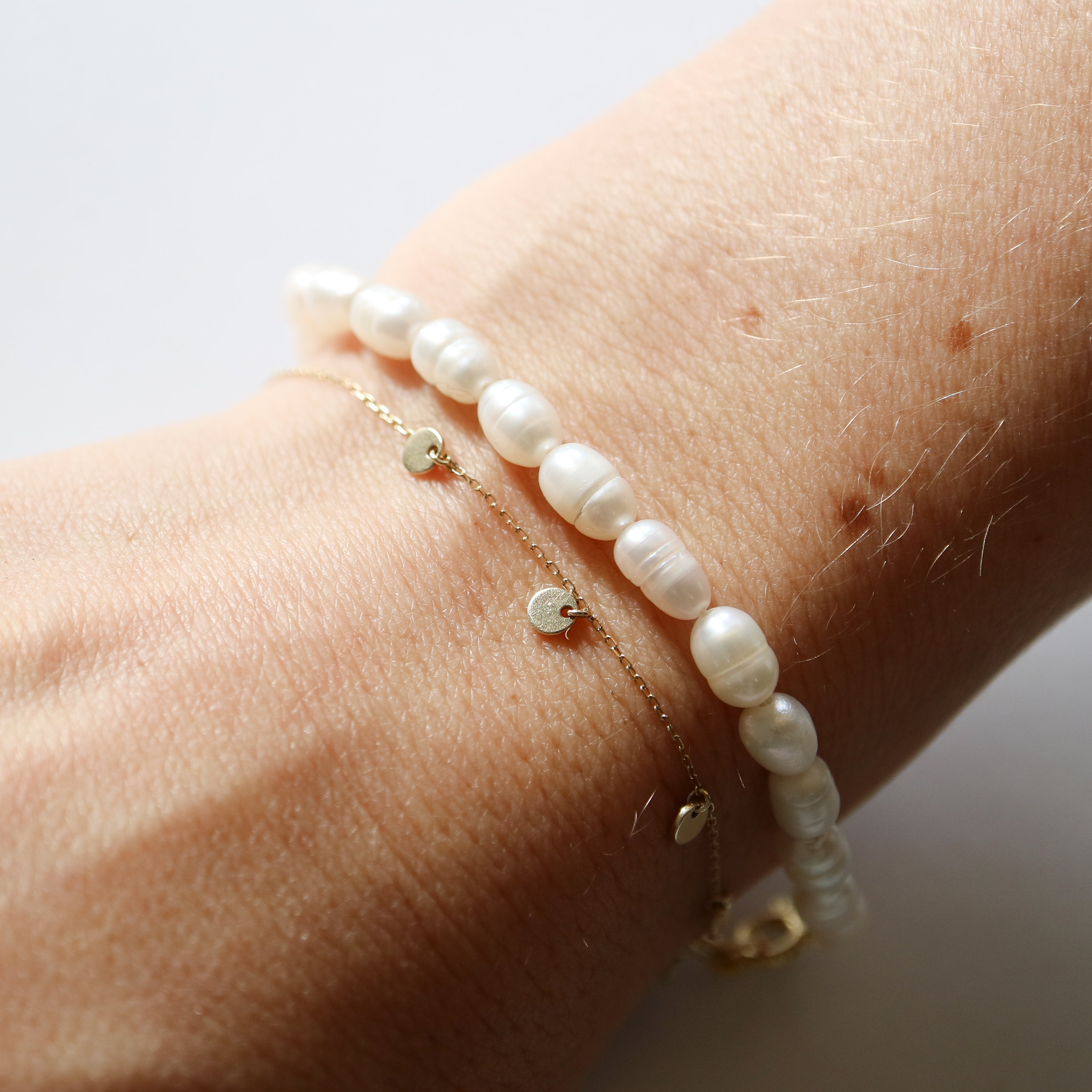 Three deals pearl bracelet