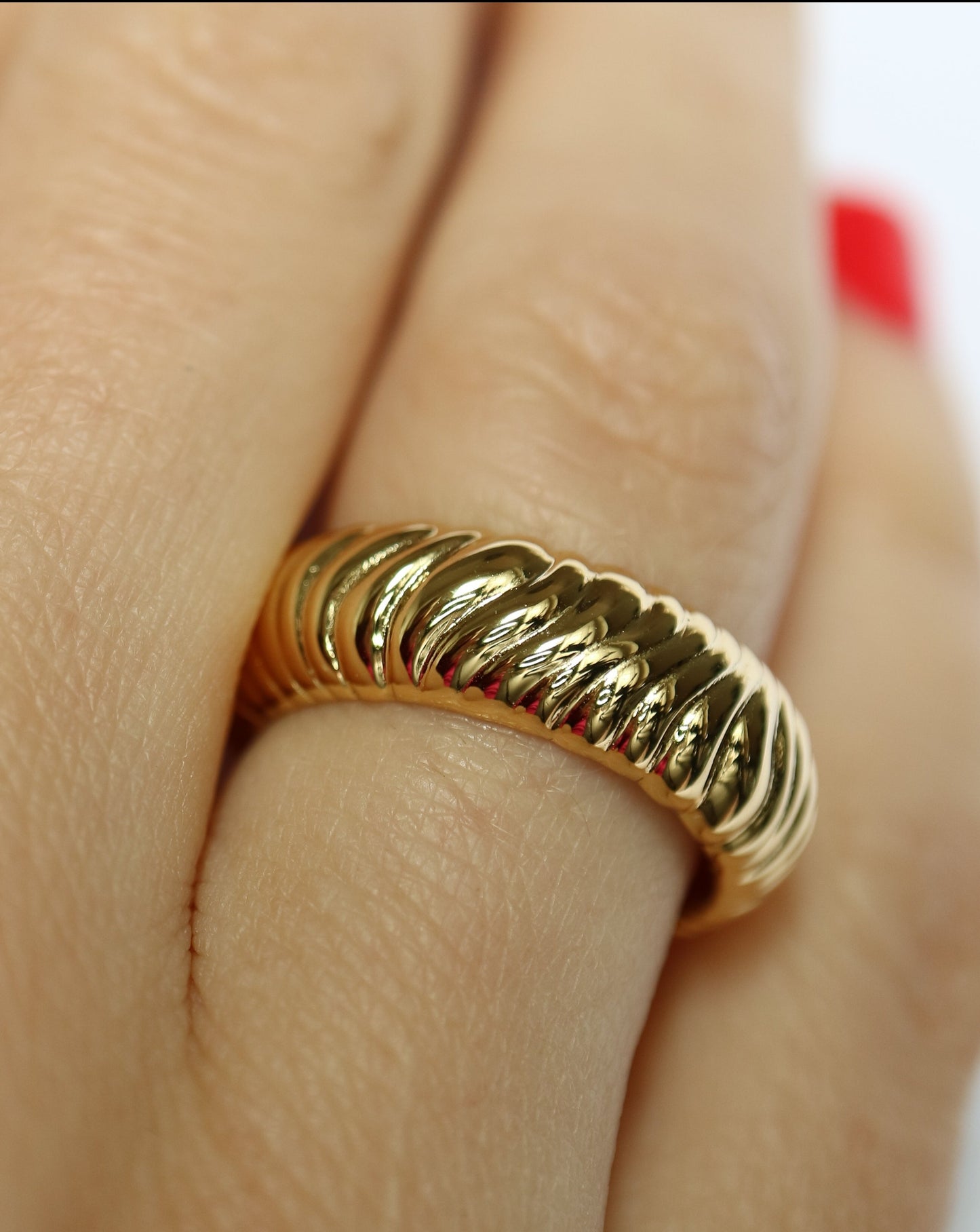 Solid sterling silver ring plated in 14kt gold