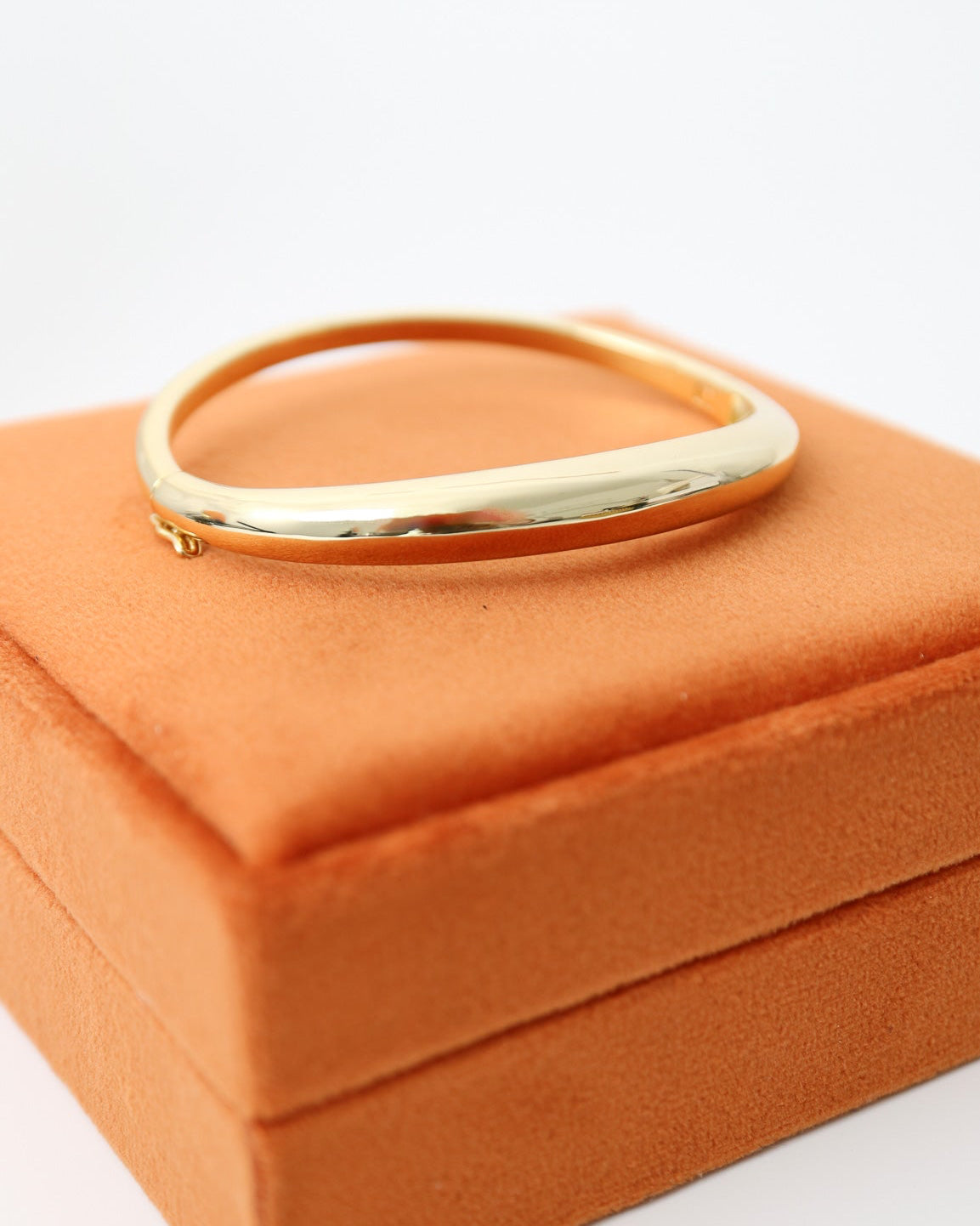 Contour Gold Bangle | Sculptural Statement Bracelet