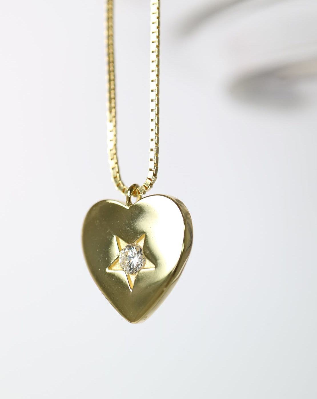 Star of my Heart gold necklace by Kini Jewels