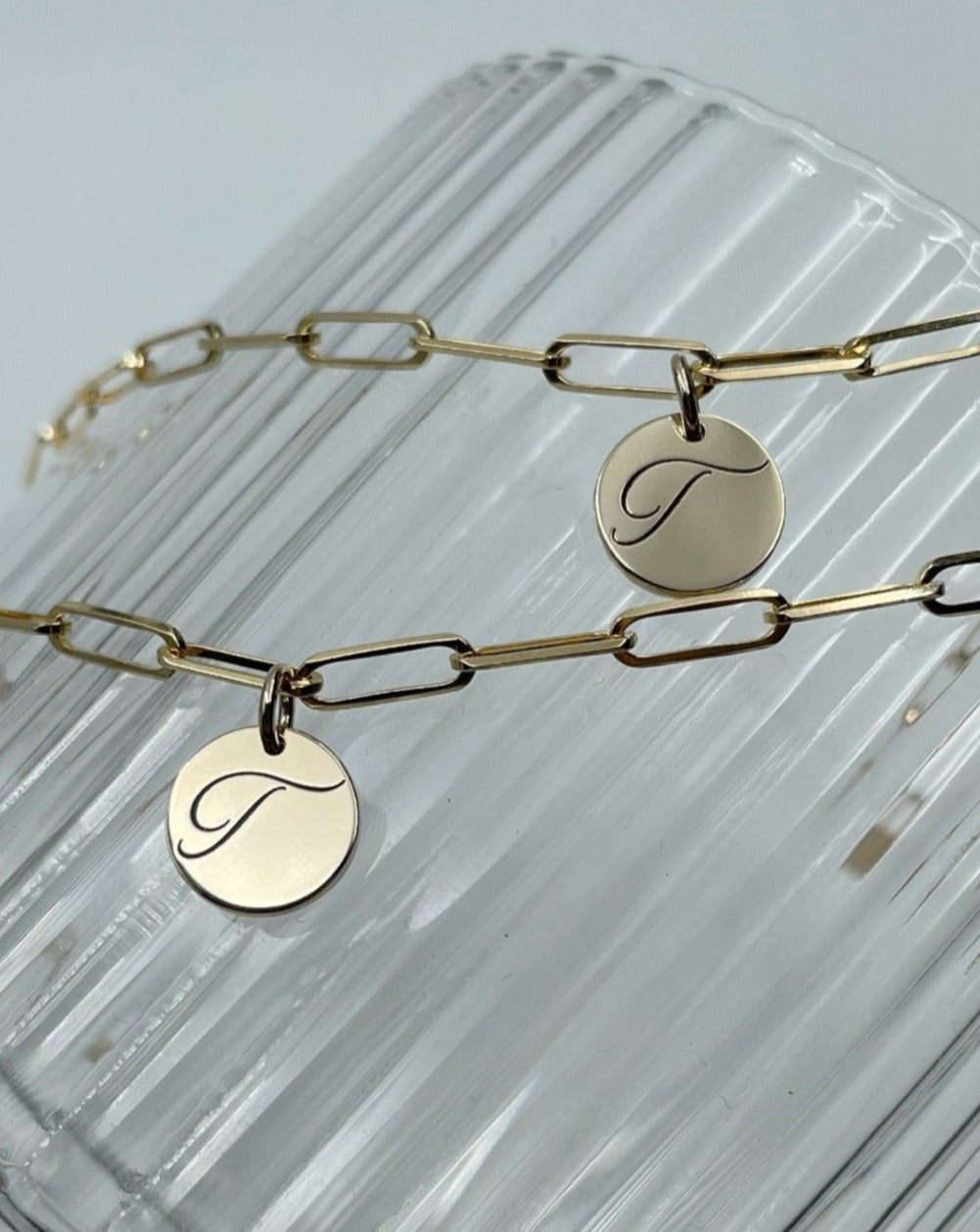 9ct gold Paperclip Bracelet with engraved initial disc