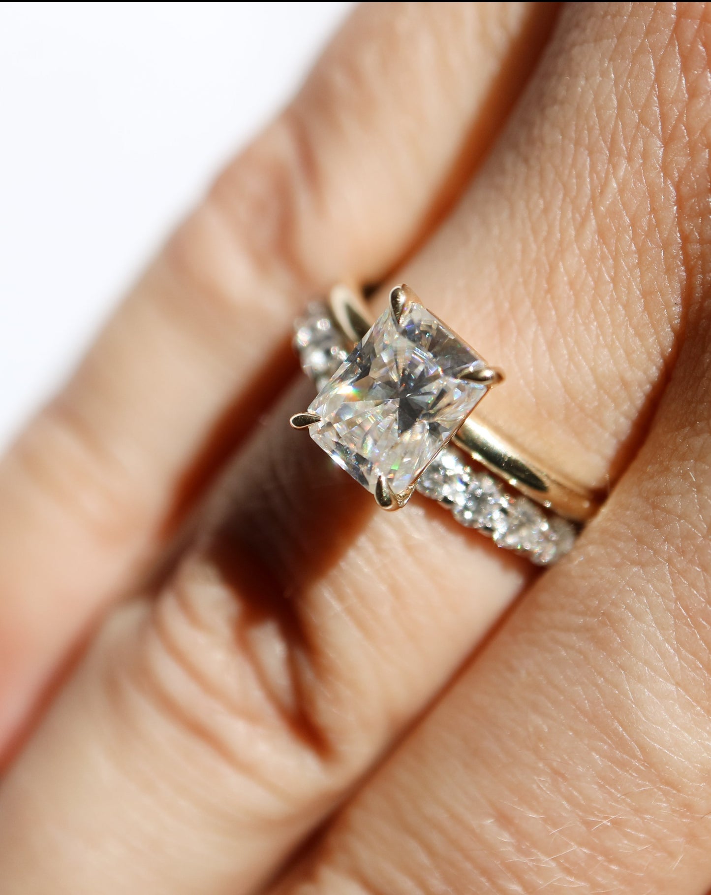 9kt gold Radiant Solitaire Ring