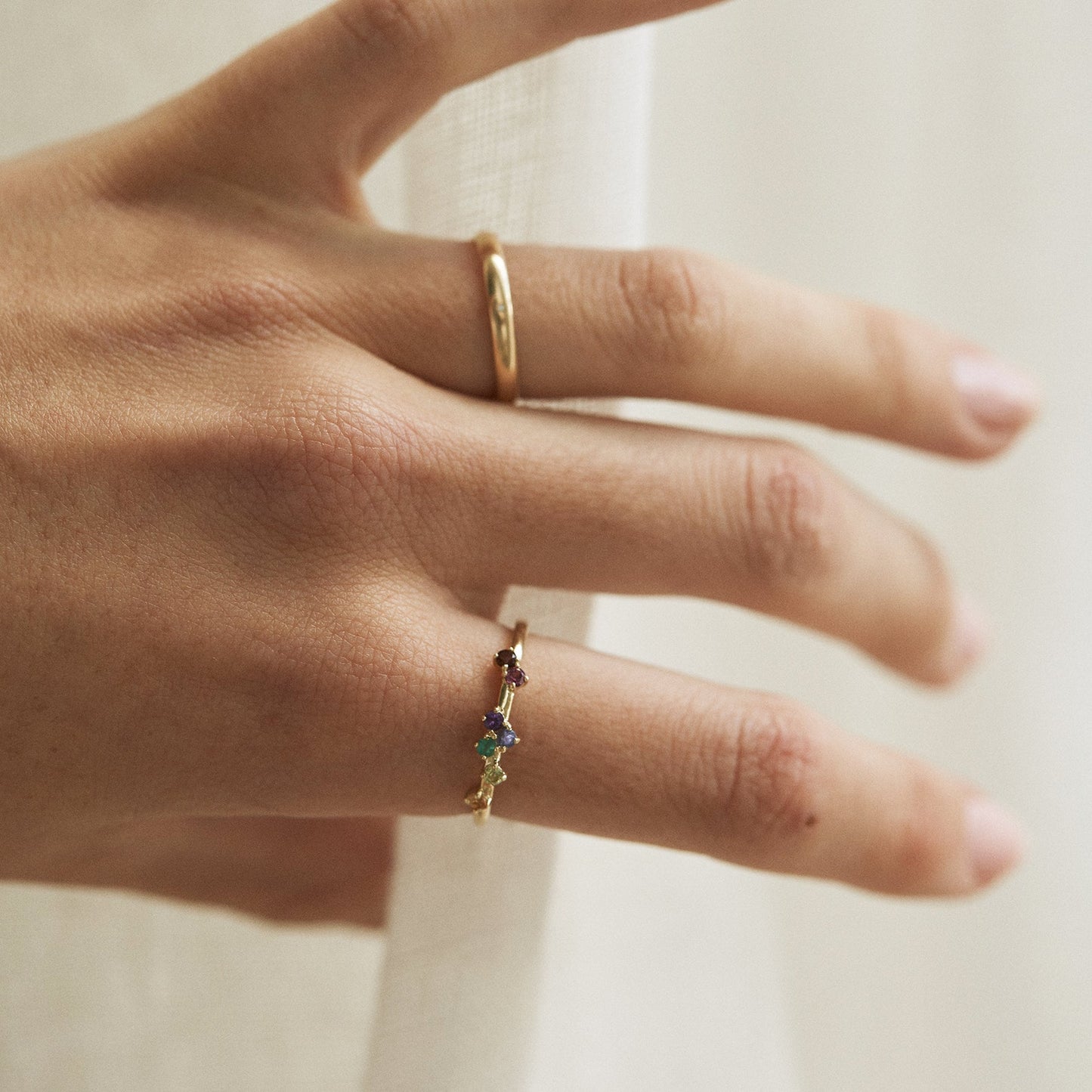 9ct gold ring with colourful gemstones peridot, amethyst, citrine, tanzanite, garnet, emerald 