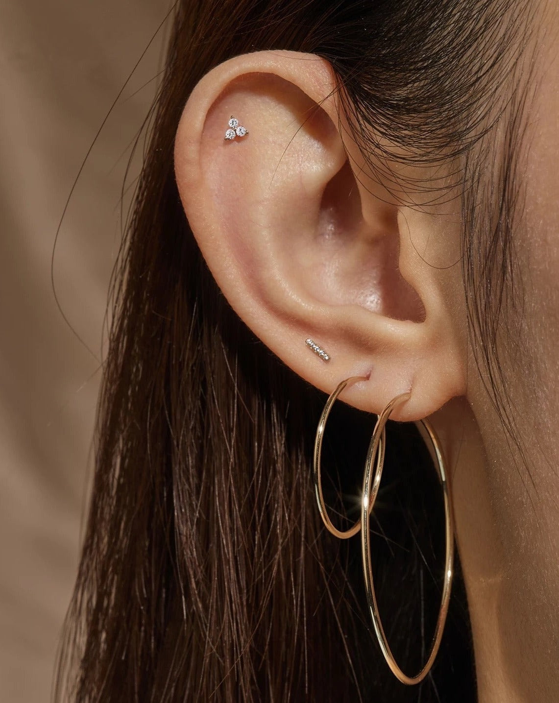 Conch Stud Basic 9kt gold Diamond Trio Conch Stud – Collective & Co.