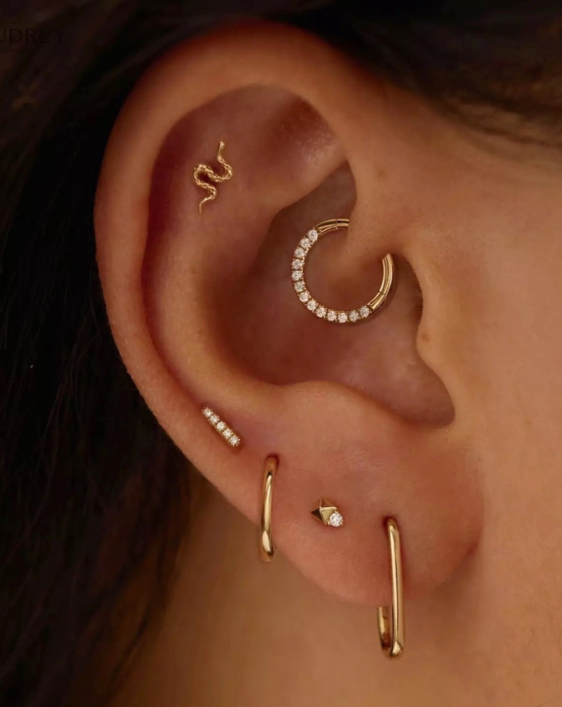 Daith deals piercing diamond