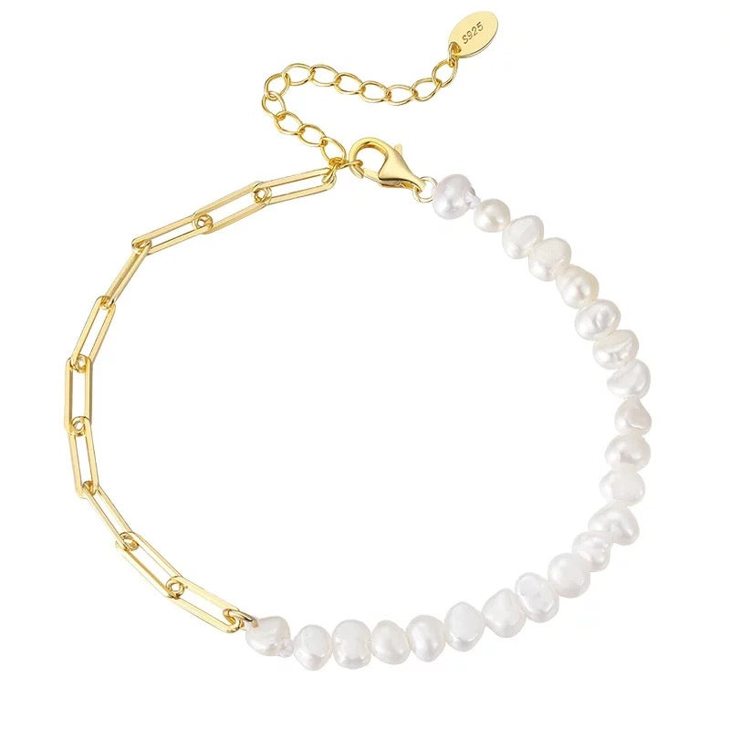 Pearly Bracelet