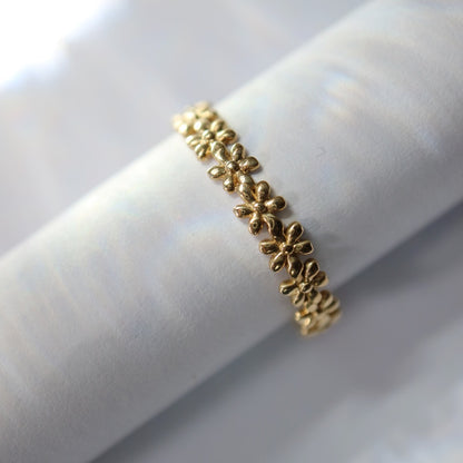 Gold Ring band with floral motif