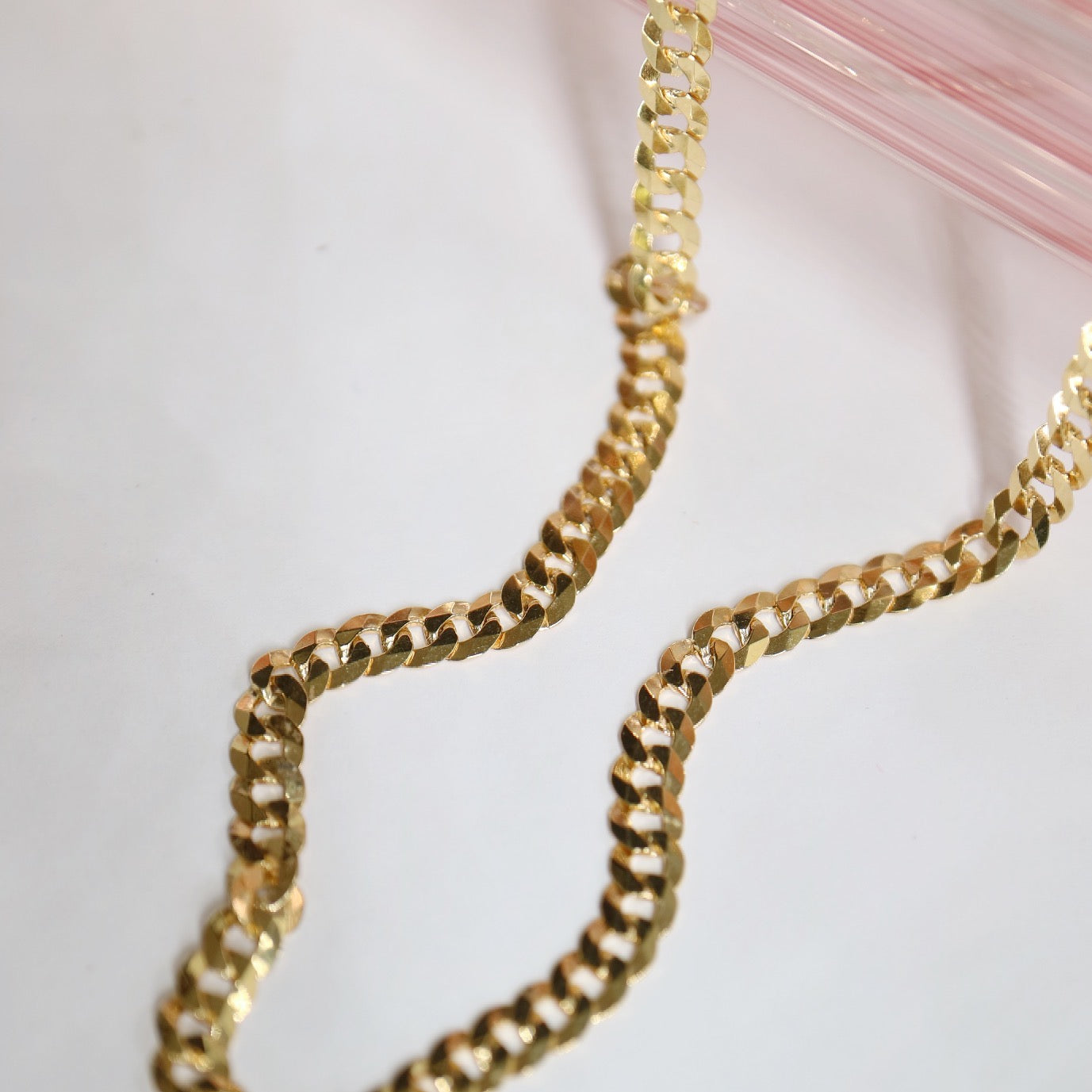 9ct gold Curb Chain from Collective & Co Jewellery