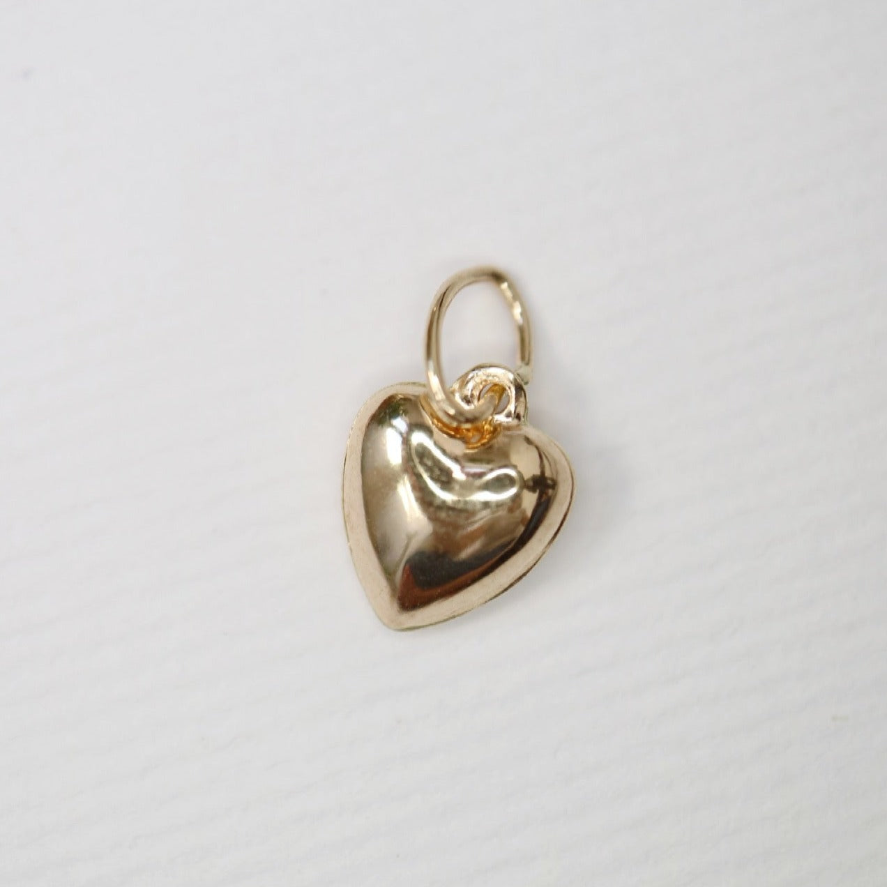 14kt gold heart charm