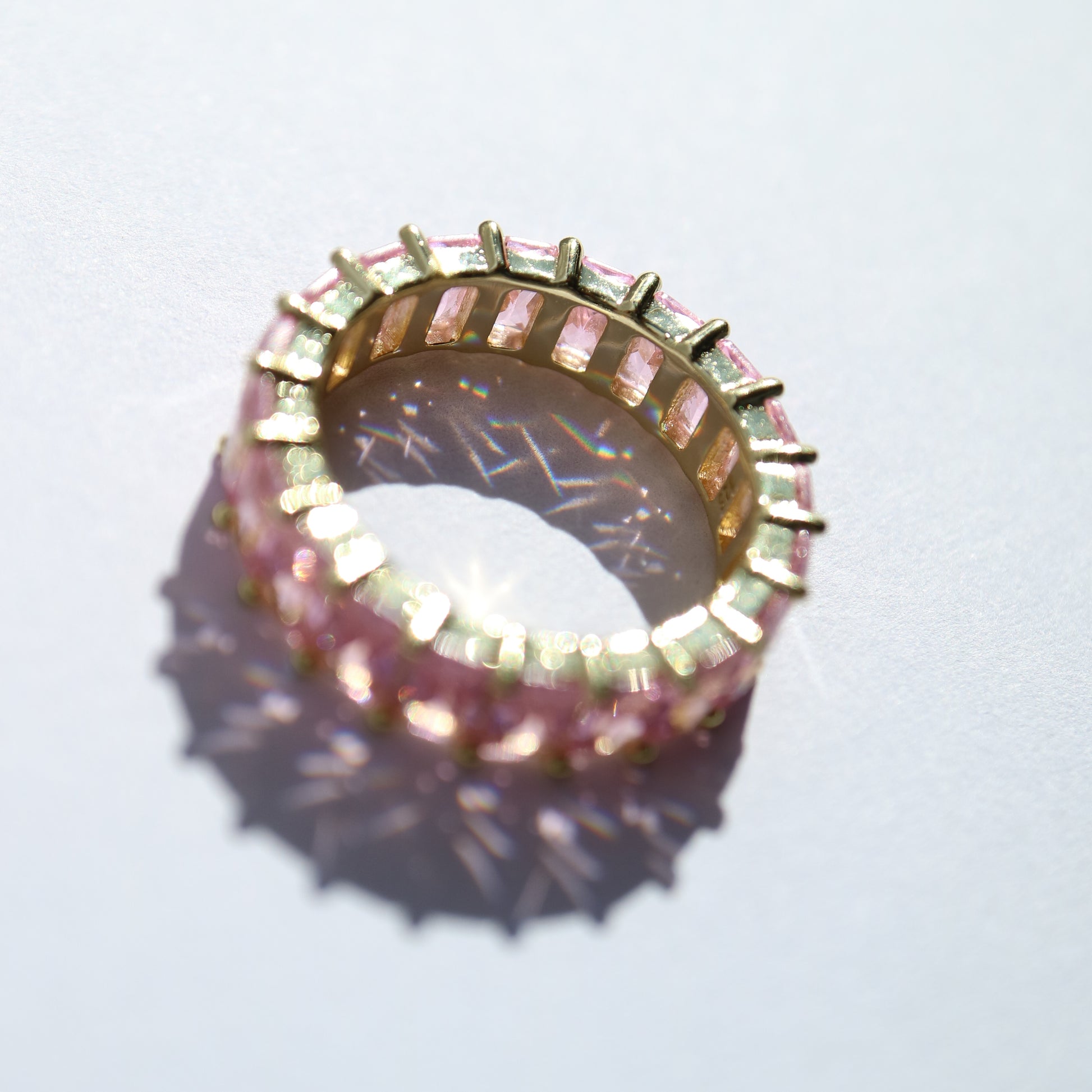 Peachy Baguette ring in pink