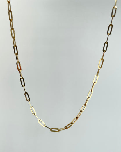 9kt yellow gold paperclip chain