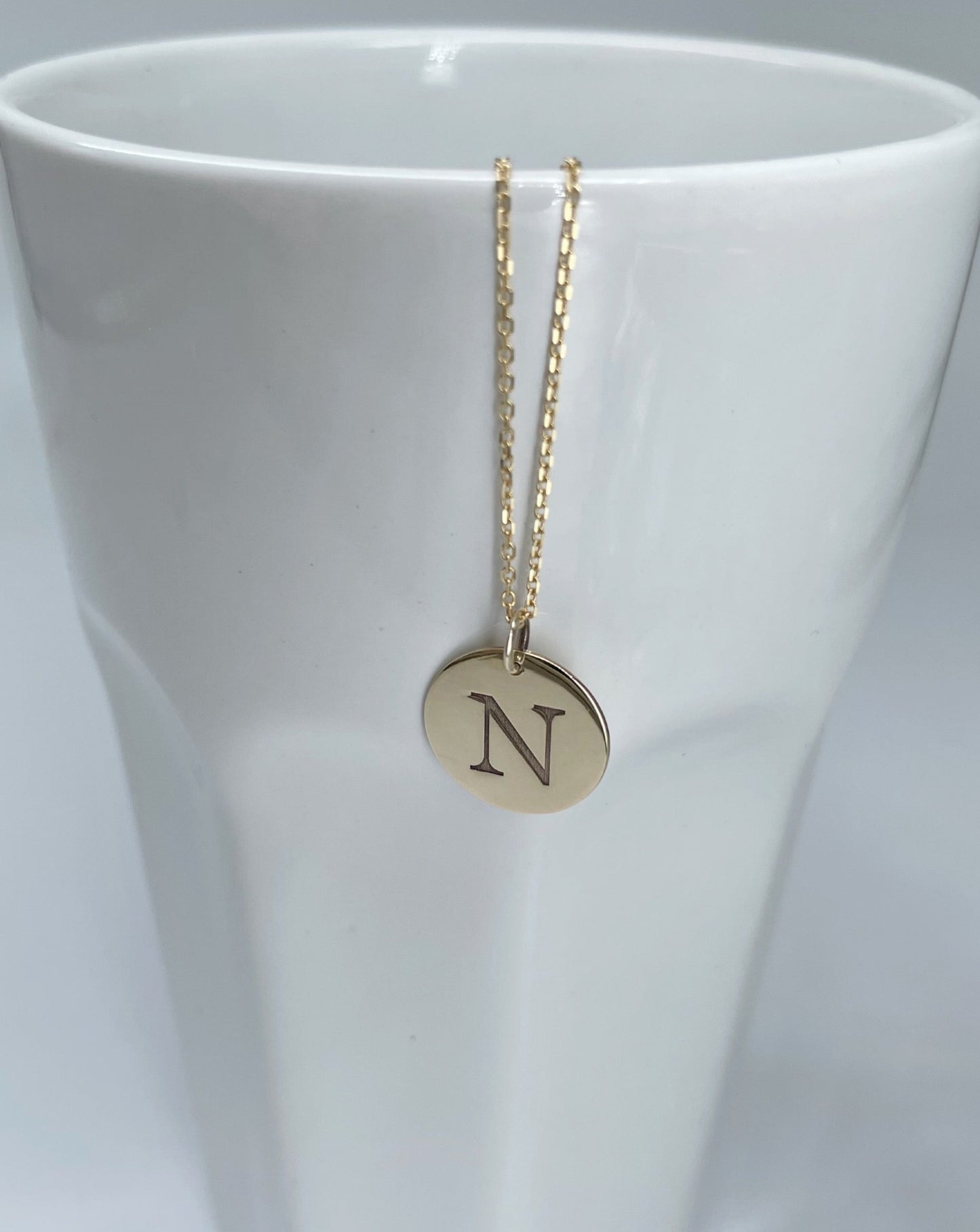 9kt Gold Circular Initial Pendant with N initial